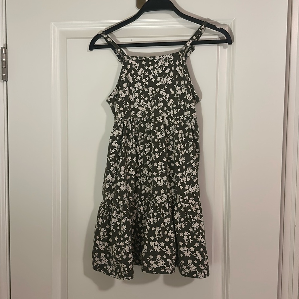 Girls Gap Kids Olive Green 100% cotton Floral Dress size Small 6-7